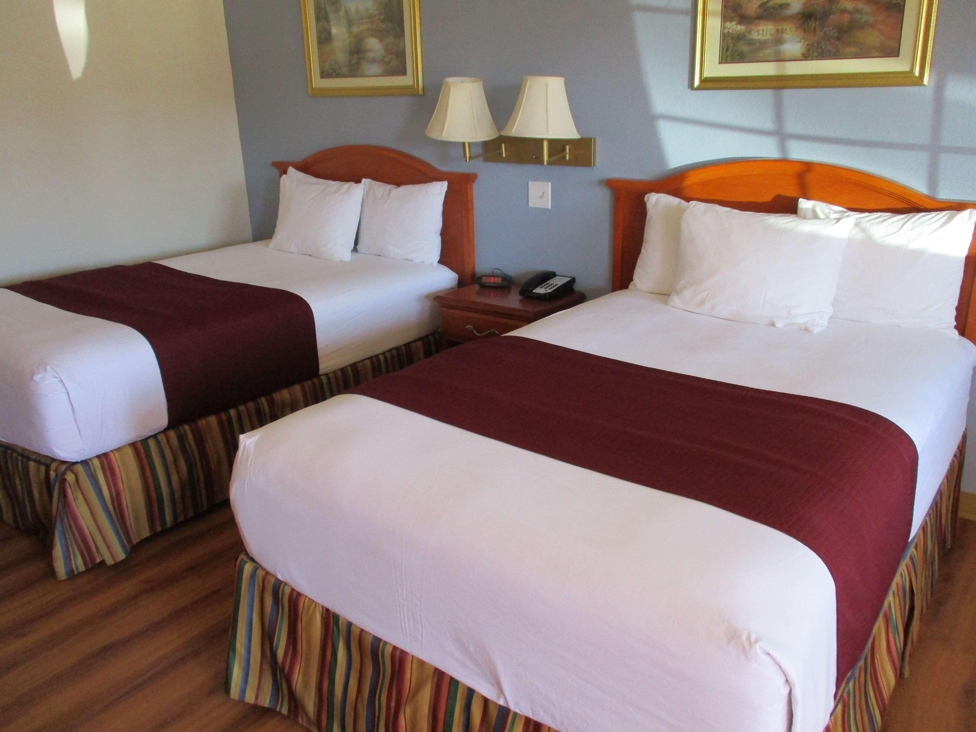Best Western Palestine Inn Εξωτερικό φωτογραφία