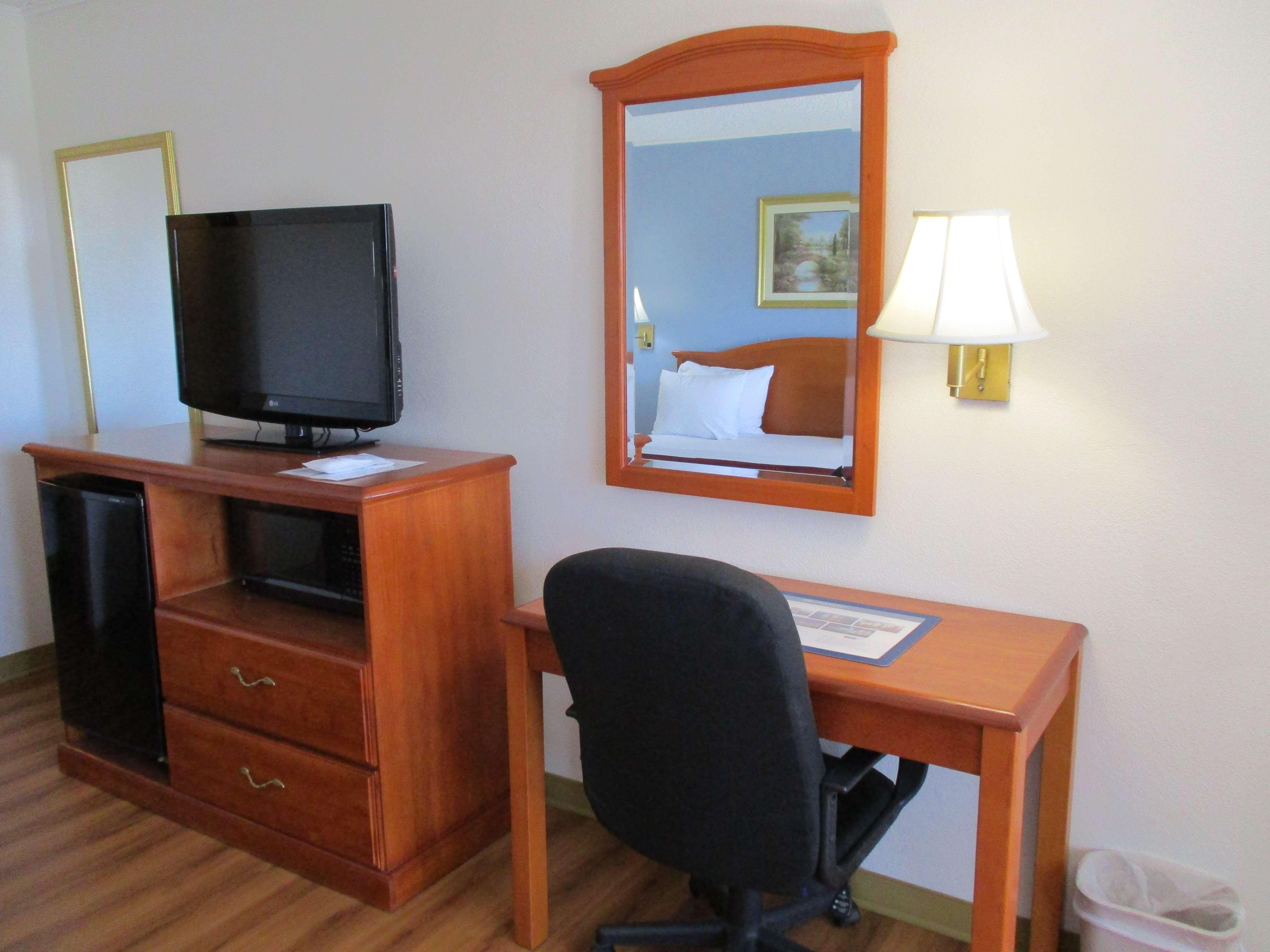 Best Western Palestine Inn Εξωτερικό φωτογραφία