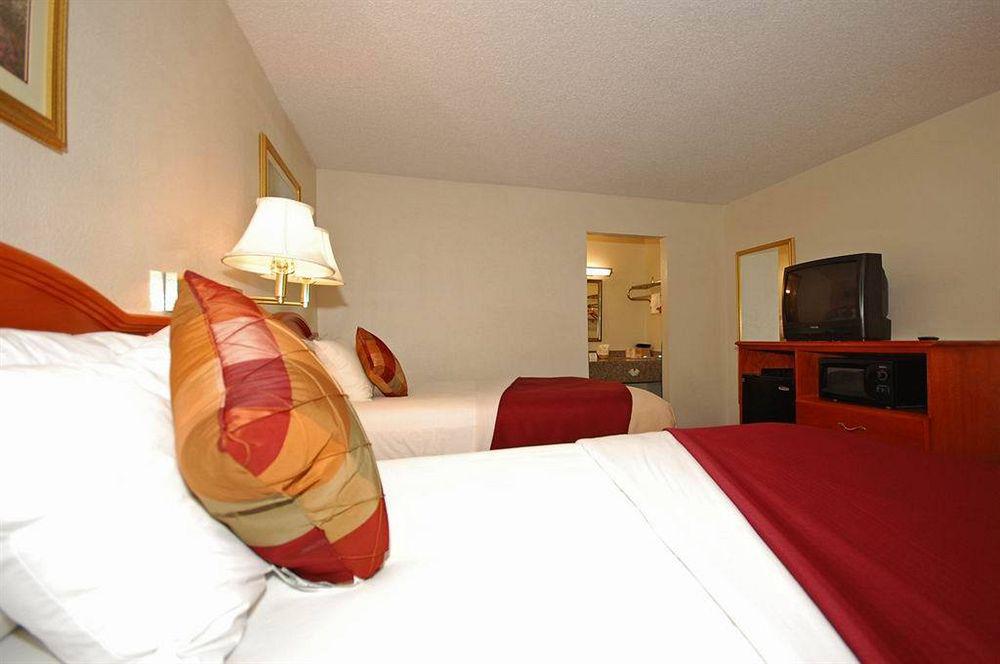 Best Western Palestine Inn Εξωτερικό φωτογραφία
